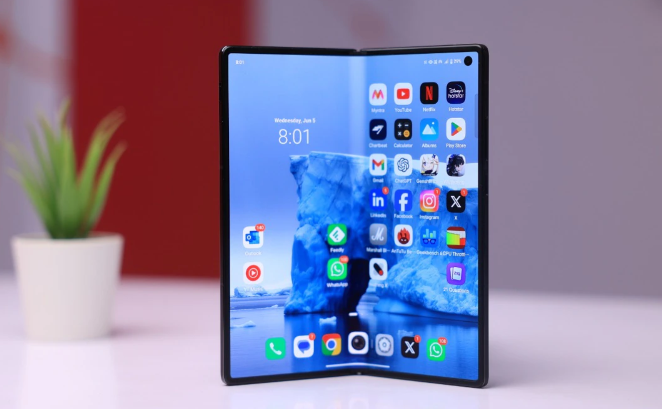 هاتف vivo X Fold 4