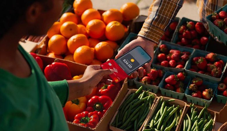 آبل تُطلق ميزة "قرّب للدفع على الآيفون"‏ في الإمارات