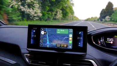 خرائط جوجل تضيف ميزة التوجيه المباشر للمسارات لسائقي سيارة Polestar 4