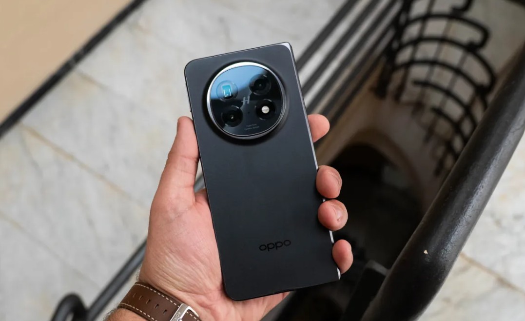 هاتف أوبو القابل للطي Oppo Find N6