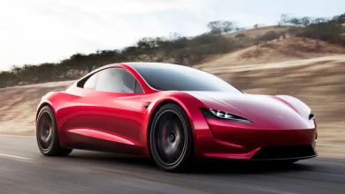 تسلا تؤجل مرة أخرى الكشف عن سيارة Roadster 2 إلى منتصف أكتوبر 2026